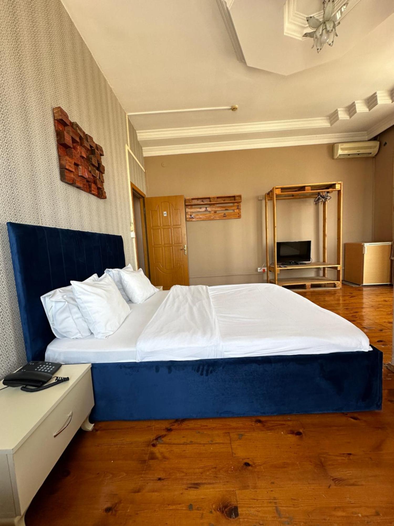 באקו Red Roof Seaview Hotel מראה חיצוני תמונה