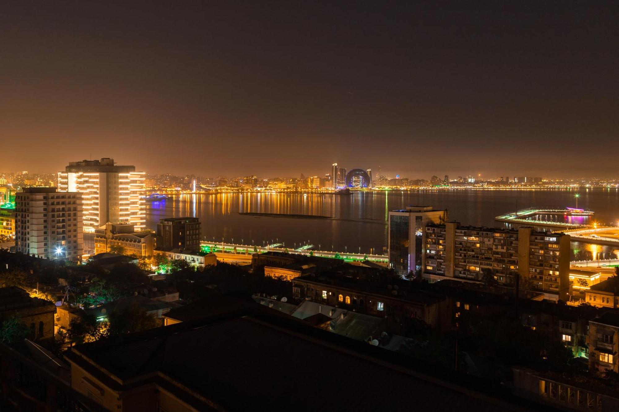 באקו Red Roof Seaview Hotel מראה חיצוני תמונה