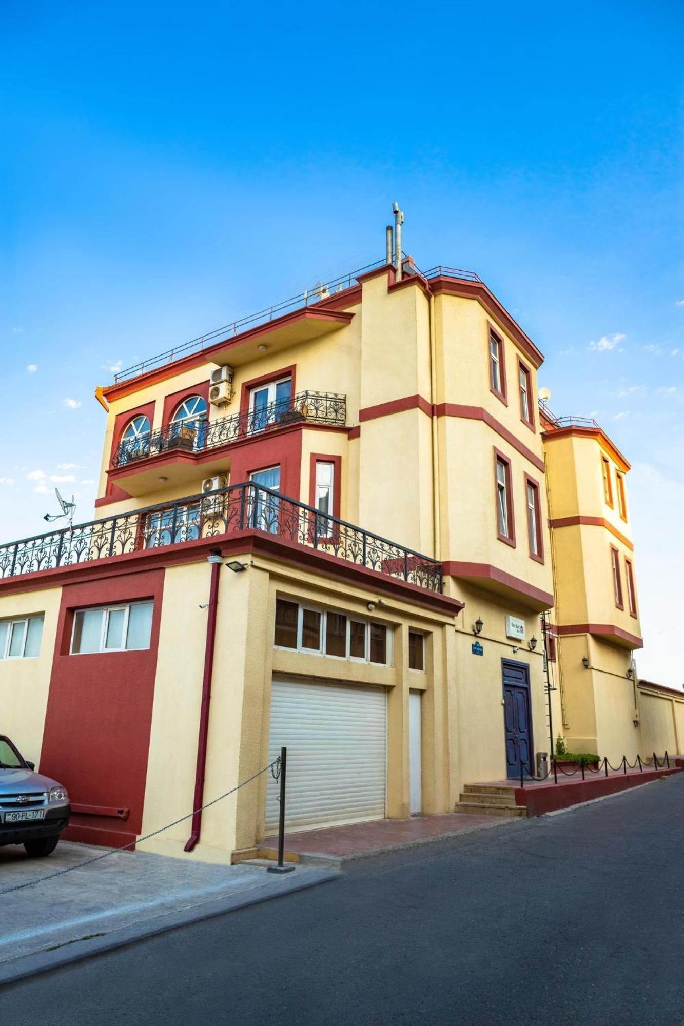 באקו Red Roof Seaview Hotel מראה חיצוני תמונה