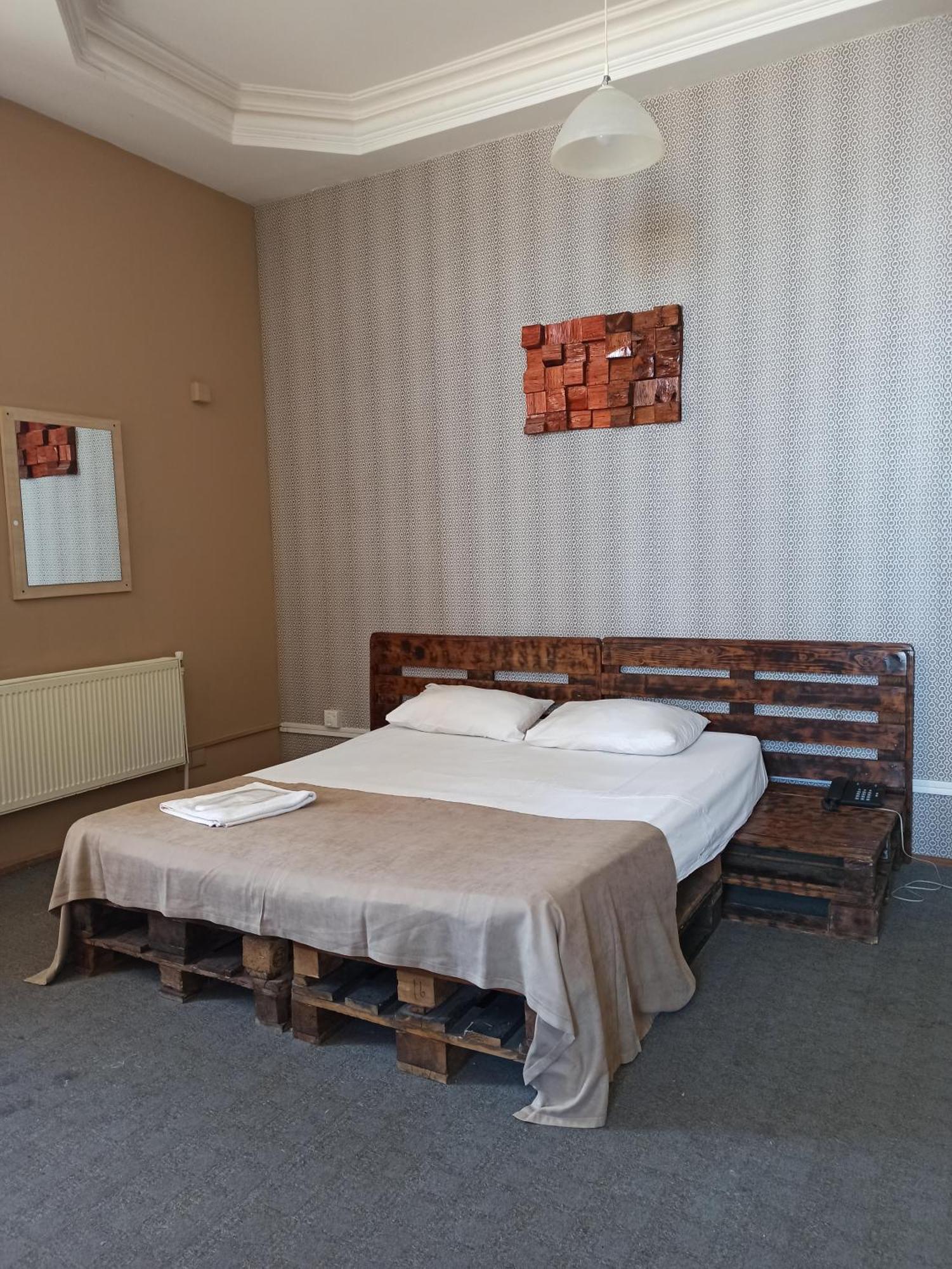באקו Red Roof Seaview Hotel מראה חיצוני תמונה